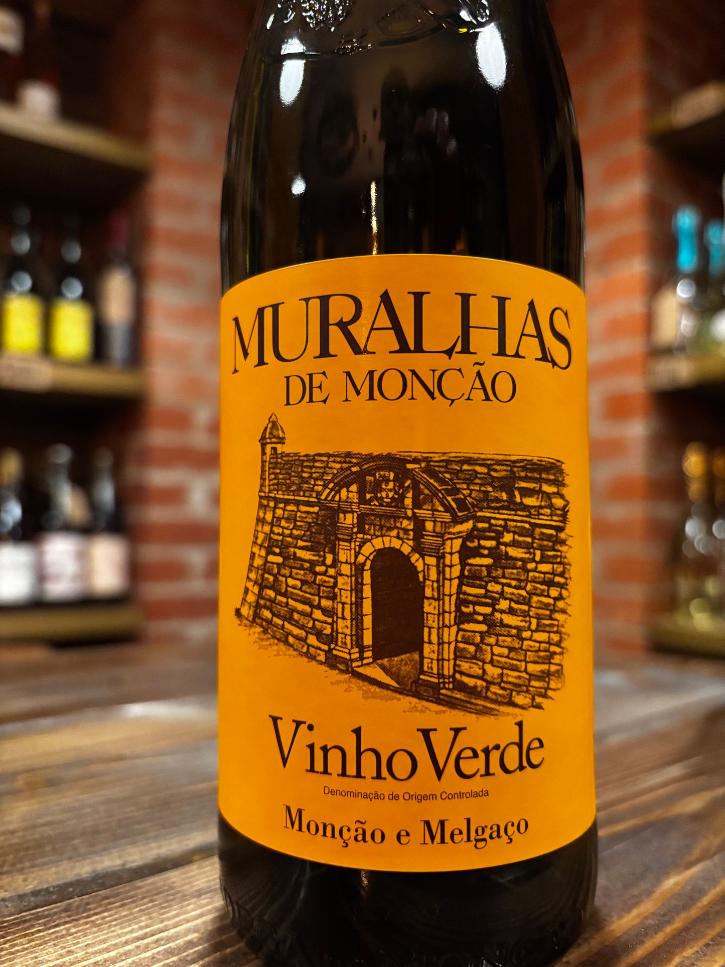 MURALHAS DE MONCAO VINHO VERDE 2023