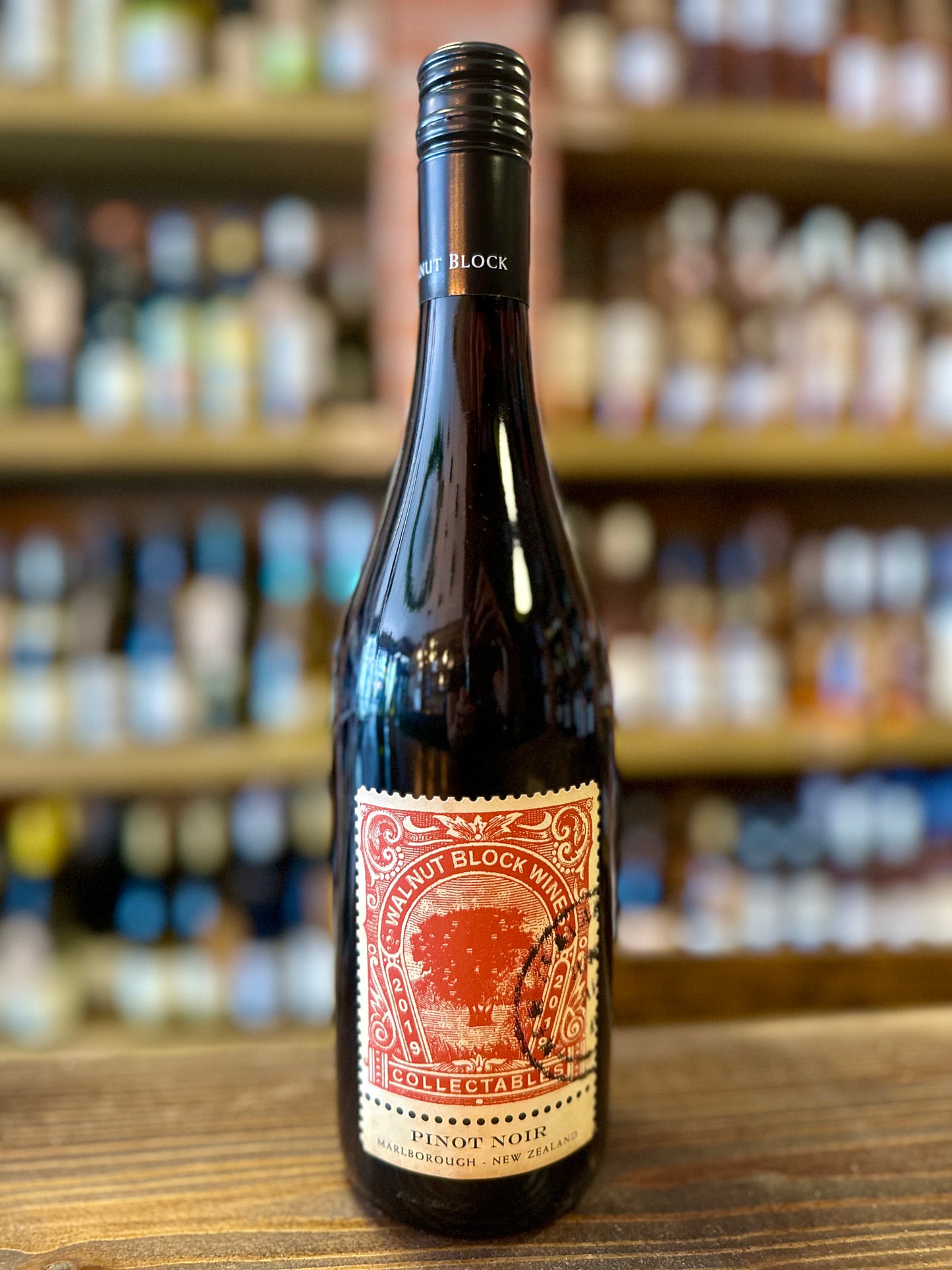 WALNUT BLOCK COLLECTABLES PINOT NOIR 2019