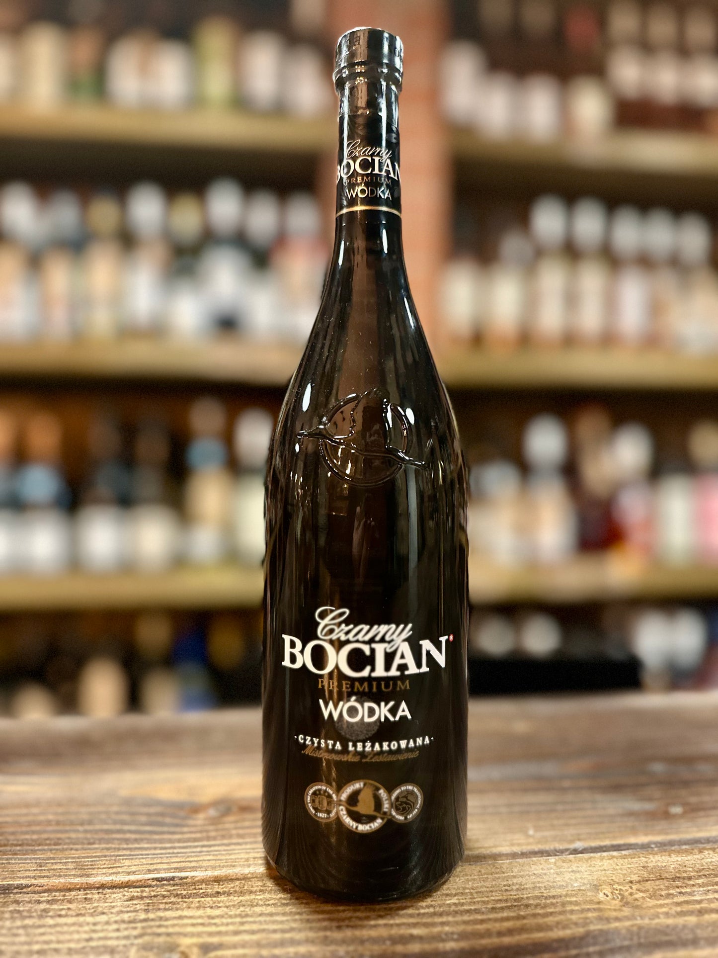 CZARNY BOCIAN PREMIUM POLISH VODKA 40 % vol. 500 ml.