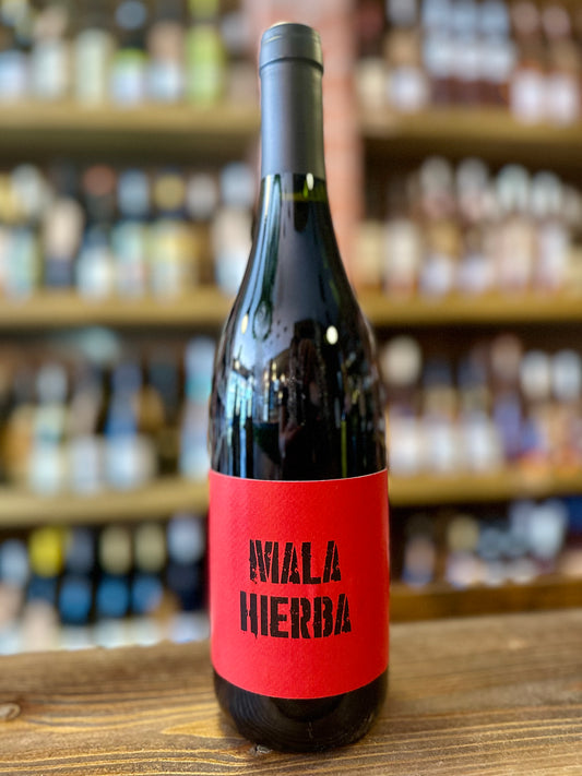 POL OPUESTO WINES, MALA HIERBA BONARDA 2017